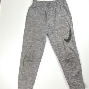 Nike Boys Dri-Fit Therma Basketball Pants